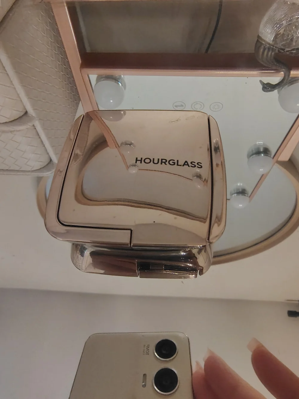 🆕⭐Hourglass Lighting Blush 'At Night' -